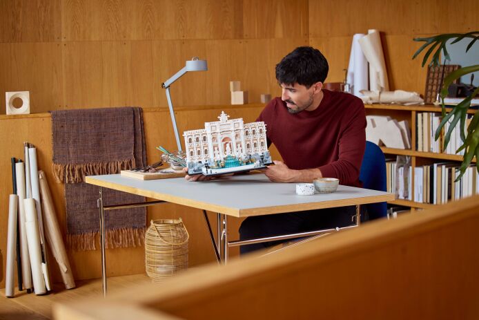 LEGO Architecture Trevi Fountain (21062) (7)