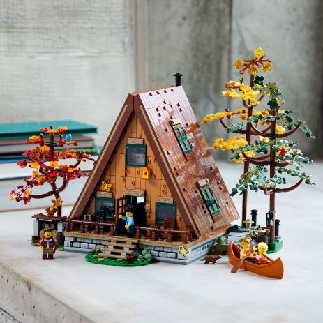 LEGO® Ideas A-Frame Cabin (21338) (7)