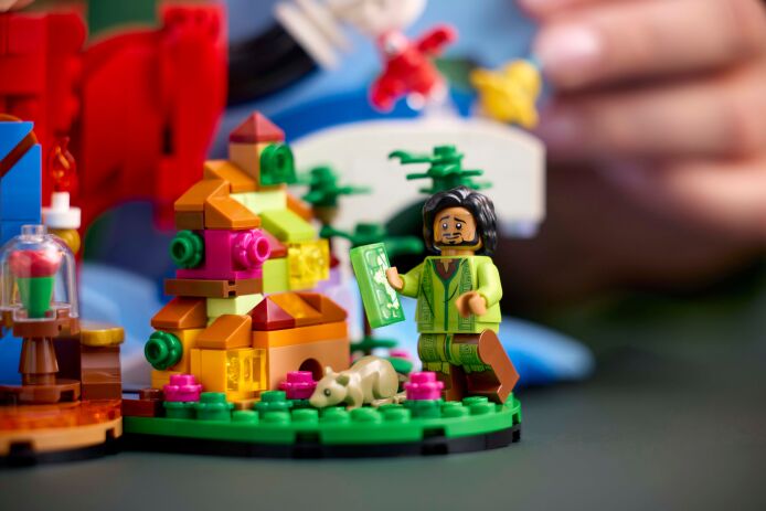 LEGO Ideas Magic Of Disney (21352) (9)