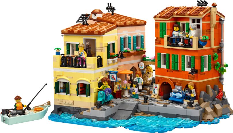 LEGO Ideas Italian Riviera (21359) (1)