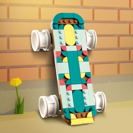 LEGO Creator 3in1 Retro Roller Skate (31148) (3)