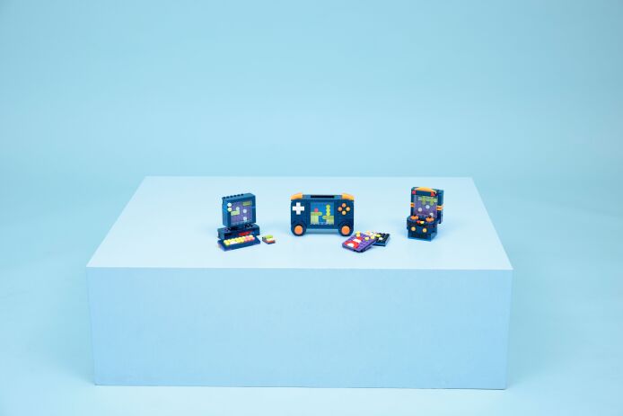 LEGO Creator 3in1 Retro Gaming Console (31380) (13)