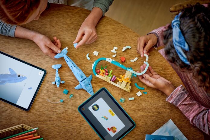 LEGO Creator 3in1 Sea Animals: Beautiful Dolphins (31385) (5)