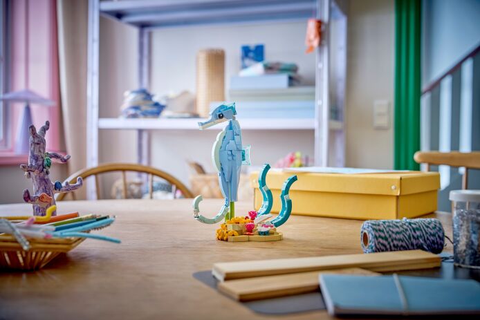 LEGO Creator 3in1 Sea Animals: Beautiful Dolphins (31385) (9)