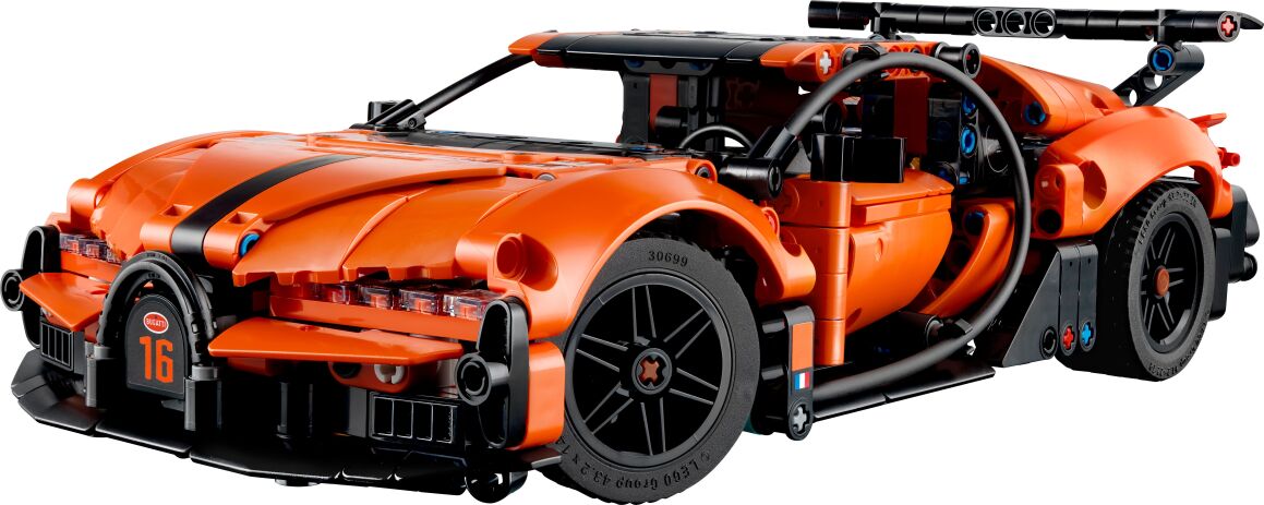 LEGO Technic Bugatti Chiron Pur Sport Hypercar (42222) (1)