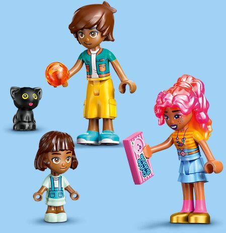 LEGO Friends Heartlake City Candy Store (42649) (7)