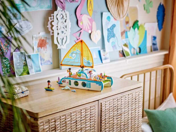 LEGO Friends Travel Boat Adventure (42664) (8)