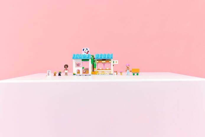 LEGO Friends Dog Treats Bakery (42677) (12)