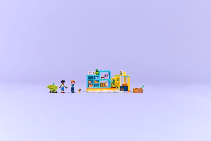 LEGO Friends Heartlake City Convenience Store (42680) (10)