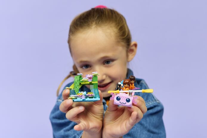 LEGO Friends Axolotl Adventure Boat (42681) (8)