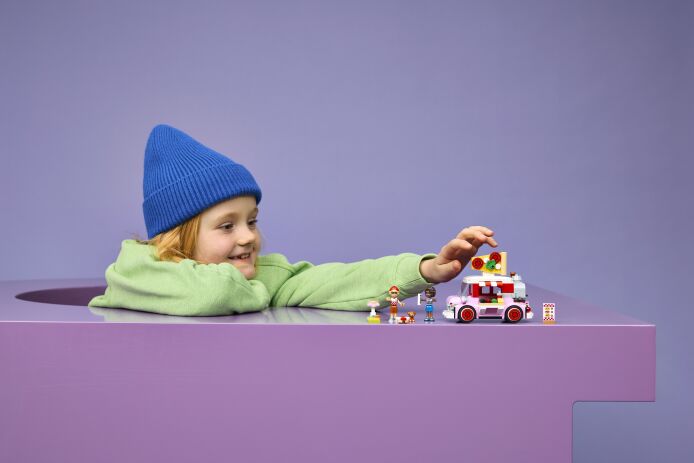 LEGO® Friends Pizza Truck (42694) (9)