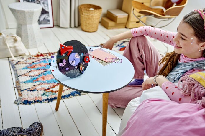 LEGO® Editions Olivia Rodrigo's Vinyl (43028) (5)