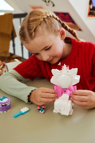 LEGO Disney The Aristocats Adorable Marie (43286) (7)