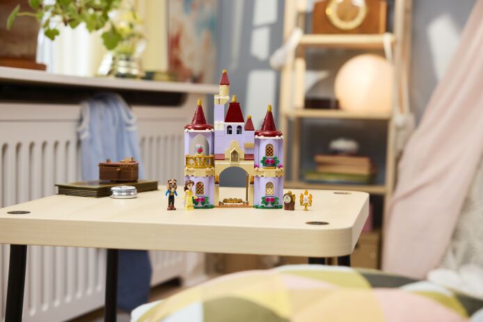 LEGO® Disney Princess Belle & The Beast's Enchanted Castle (43289) (9)