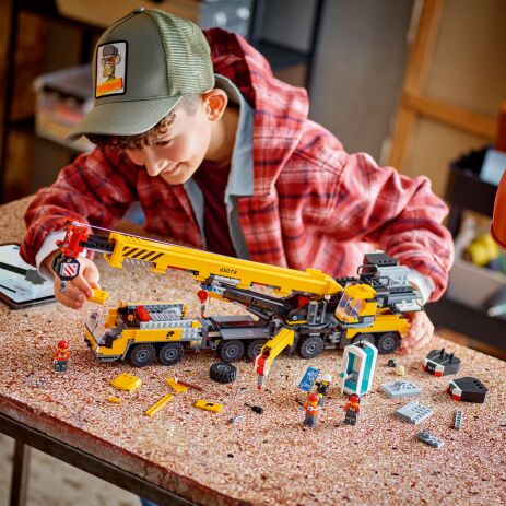 LEGO City Yellow Mobile Construction Crane (60409) (8)