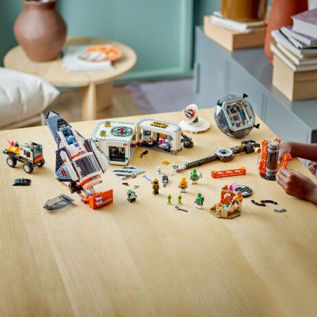 LEGO® City Space Base & Rocket Launchpad (60434) (2)