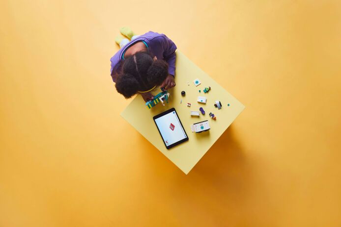 LEGO City Emergency Ambulance (60451) (5)