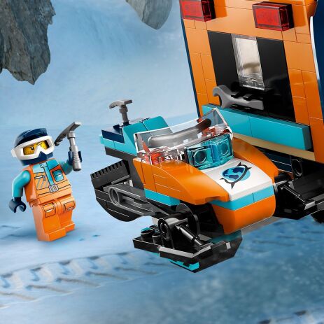 LEGO City Arctic Explorer Science Lab Truck (60471) (4)