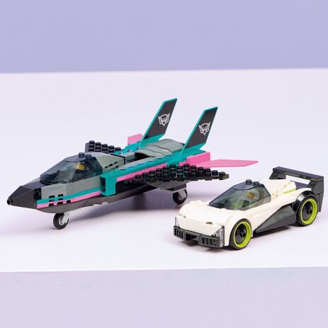 LEGO City Jet vs. Car (60489) (5)