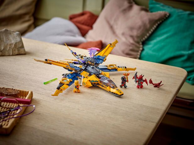 LEGO Ninjago Ras & Arin's Super Storm Jet (71833) (8)