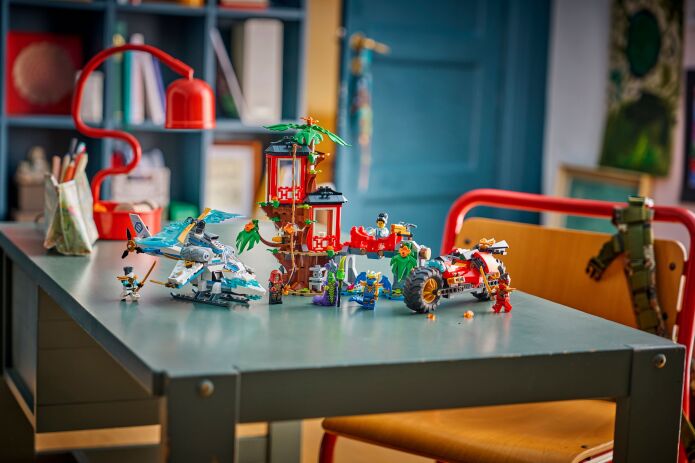 LEGO Ninjago Ninja Vehicle Tree House Battle (71857) (8)