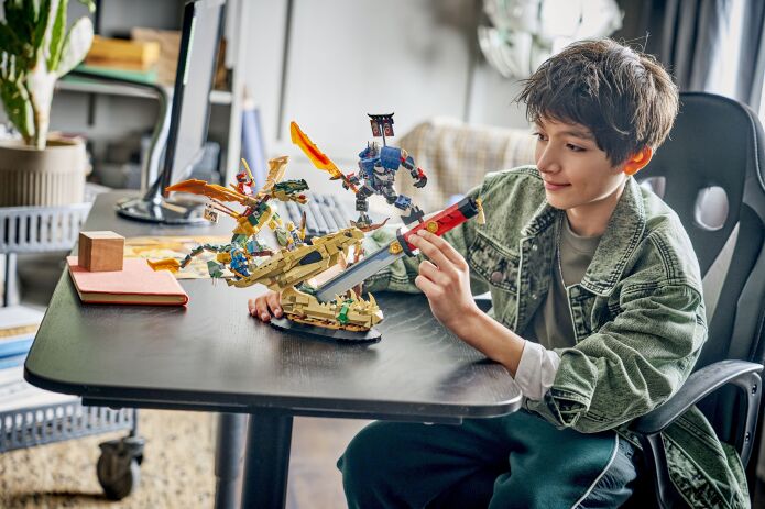 LEGO® Ninjago Battle At The Dragon's Blade (71871) (5)