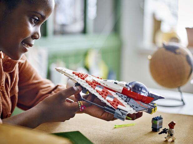 LEGO Star Wars Jedi Bob's Starfighter (75388) (7)