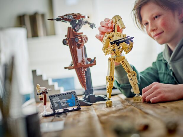 LEGO Star Wars Battle Droid With Stap (75428) (7)