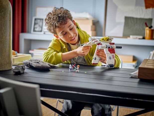 LEGO Star Wars V-19 Torrent Starfighter (75432) (6)