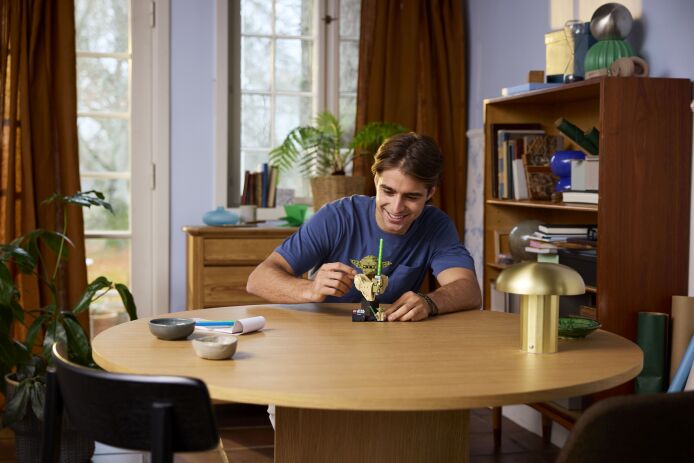 LEGO® Star Wars Yoda Bust (75438) (7)