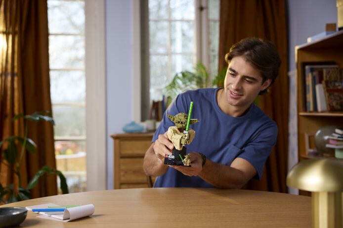 LEGO® Star Wars Yoda Bust (75438) (8)