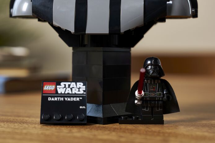 LEGO® Star Wars Darth Vader Bust (75439) (8)
