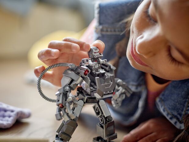 LEGO Super Heroes War Machine Mech Armor (76277) (4)