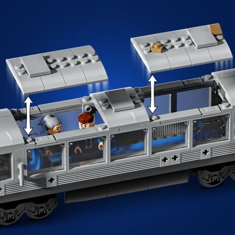 LEGO Super Heroes Spider-Man vs. Doc Ock Subway Train Scene (76321) (4)