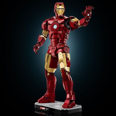 LEGO Super Heroes Iron Man Mark 3 Collector's Edition (76344) (5)
