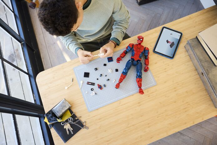LEGO® Super Heroes Spider-Man Hero Figure (76346) (4)