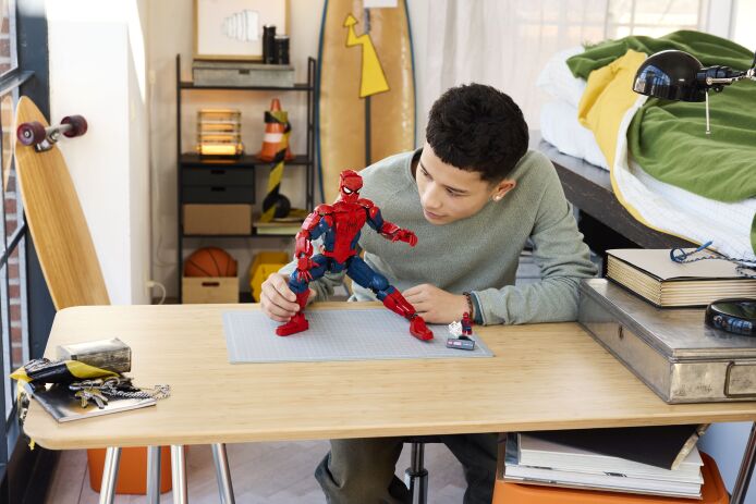 LEGO® Super Heroes Spider-Man Hero Figure (76346) (5)