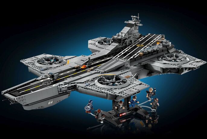 LEGO® Super Heroes S.H.I.E.L.D. Helicarrier (76354) (4)