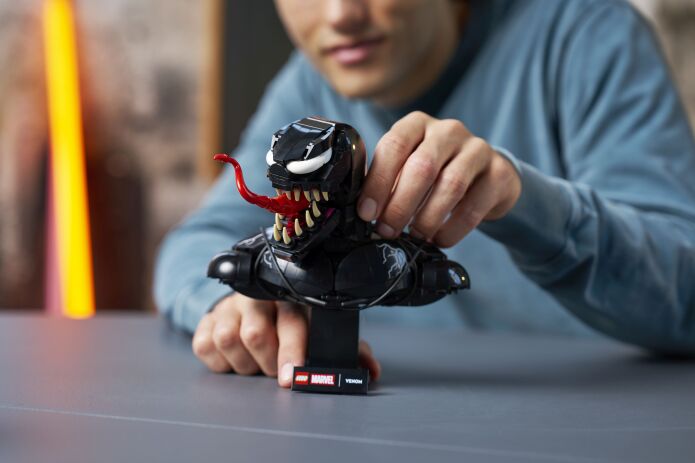 LEGO® Super Heroes Venom Bust (76356) (7)