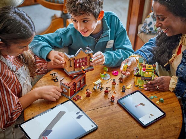 LEGO Harry Potter Quality Quidditch Supplies & Ice Cream Parlour (76452) (7)