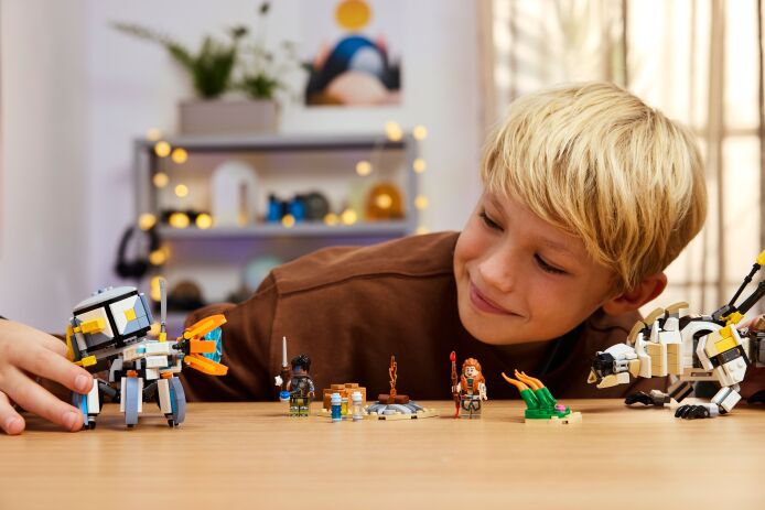 LEGO Horizon Aloy & Varl vs. Shell-Walker & Sawtooth (77037) (8)