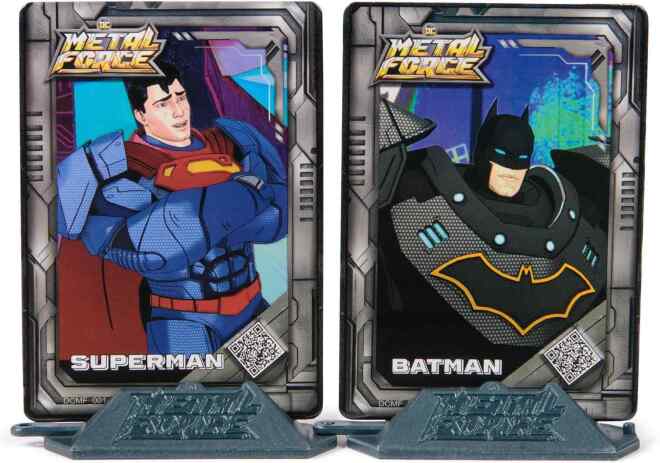 DC Metal Force Transforming Batwing & 2 Φιγούρες 10cm (6070889) (5)