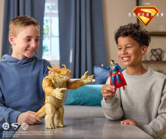 Superman Movie Superman vs Kaiju 15cm (6073195) (5)