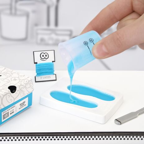 Miniverse-Make It Mini Sneakers-12 Σχέδια-1Τμχ (546955EUC) (3)