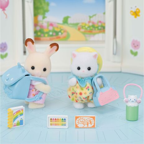 Sylvanian Families Nursery Friends-Walk Along Duo (5747) (2)