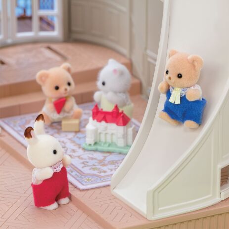 Sylvanian Families Red Roof Riverside Manor (5865) (6)