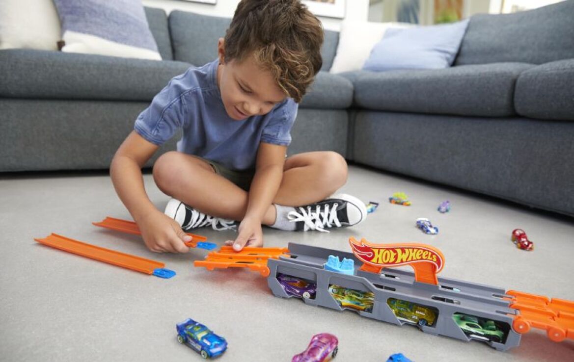 Λαμπάδα Hot Wheels Νταλίκα Καρχαρίας (GVG36) (3)