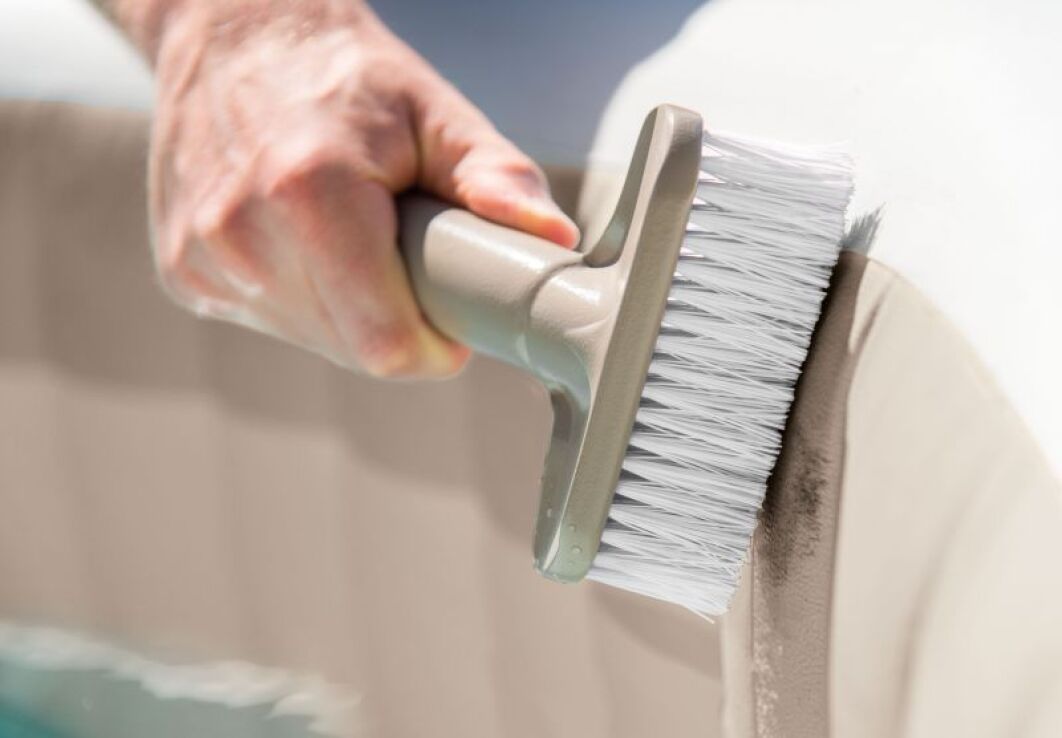 Intex Σετ Καθαρισμού Spa (28004) (3)