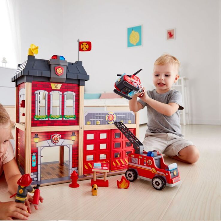 Hape Early Explorer Ξύλινος Πυροσβεστικός Σταθμός (E3023A) (3)