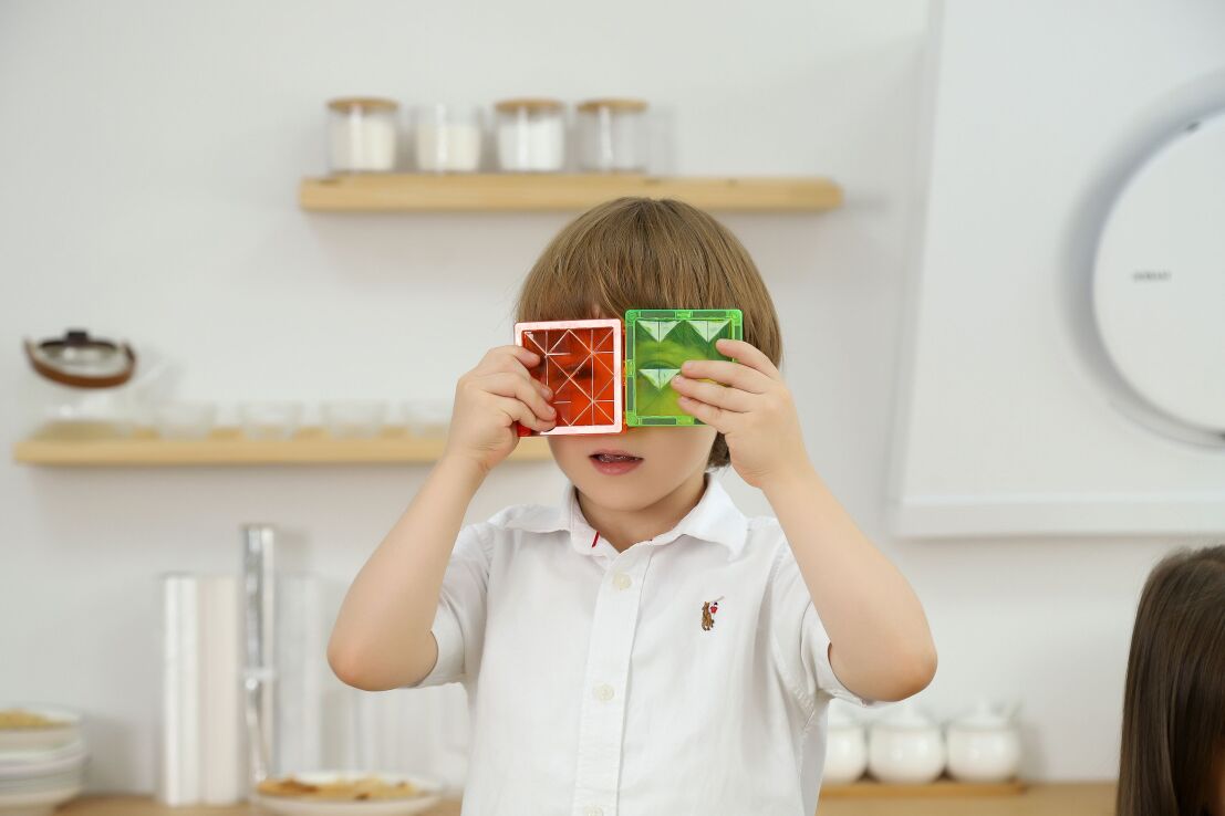 Geomag Magnetic Tiles Gems 16pcs. (PF.224.100.00) (3)